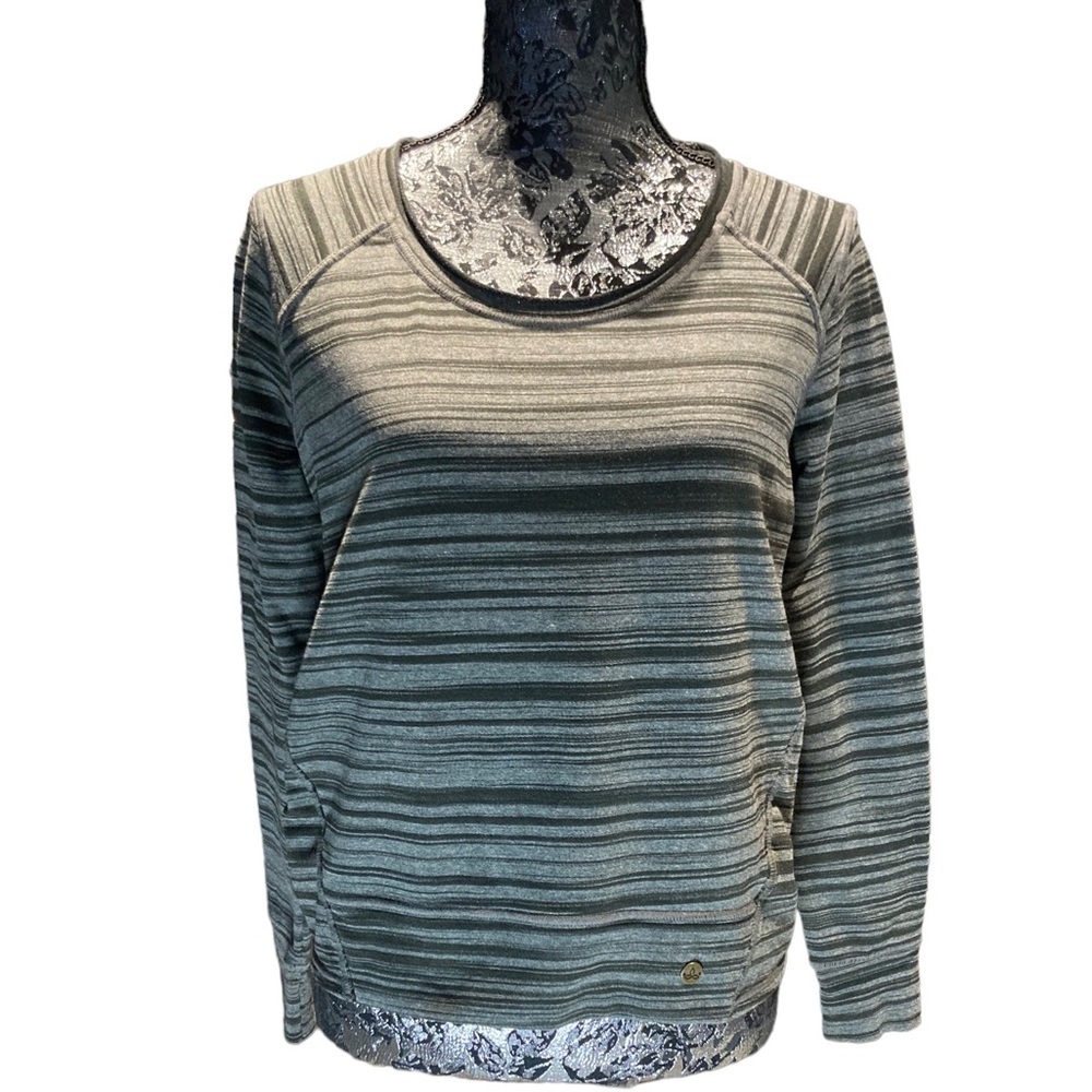 PRANA - Women’s Long Sleeve Light Weight Top